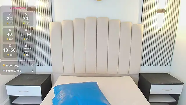 Celesste doll online show from April 16, 2026, 9:39 pm