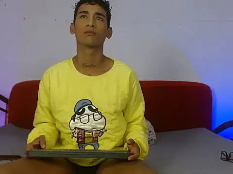 gabo hotboy online show from March 22, 2026, 7:23 am