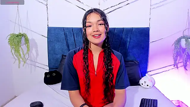 Camilla Miller01 online show from January 15, 2026, 8:23 pm