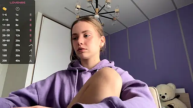 LinaMoonBlessed online show from October 14, 2025, 8:37 am