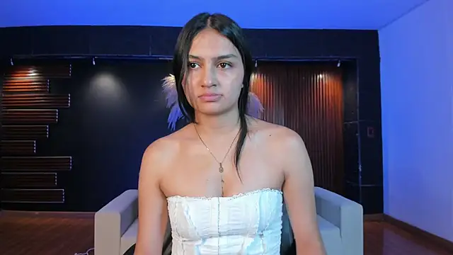 Snapshot of AidaJones chatting on September 25, 2025, 12:20 pm AidaJones online show from September 25, 2025, 12:20 pm