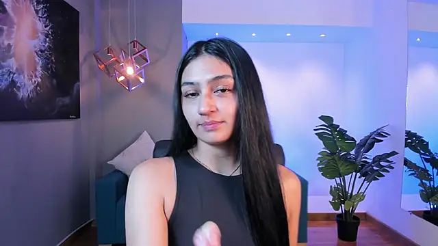 Snapshot of AidaJones chatting on October 15, 2025, 11:21 am AidaJones online show from October 15, 2025, 11:21 am