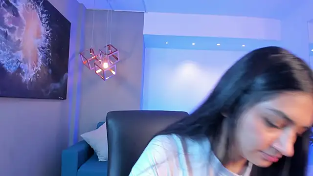 Snapshot of AidaJones chatting on October 16, 2025, 11:22 am AidaJones online show from October 16, 2025, 11:22 am