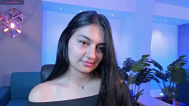 Snapshot of AidaJones chatting on October 23, 2025, 12:04 pm AidaJones online show from October 23, 2025, 12:04 pm