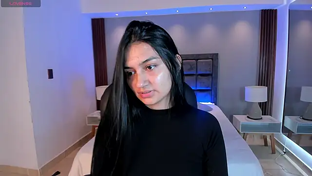 Snapshot of AidaJones chatting on May 22, 2026, 12:11 pm AidaJones online show from May 22, 2026, 12:11 pm