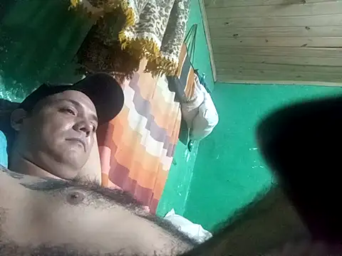 Snapshot of Ridick2025 chatting on November 14, 2025, 12:31 am Ridick2025 online show from November 14, 2025, 12:31 am