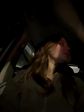 Snapshot of MikotoMisaka chatting on October 3, 2025, 5:43 pm MikotoMisaka online show from October 3, 2025, 5:43 pm