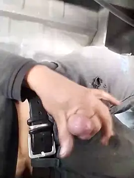 Titocortez86 online show from February 9, 2026, 7:29 pm