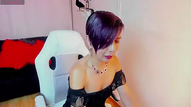 Trinityy   online show from March 6, 2026, 8:49 pm