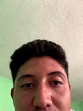 Snapshot of PerraAsquerosa_ chatting on September 28, 2025, 7:19 pm PerraAsquerosa online show from September 28, 2025, 7:19 pm