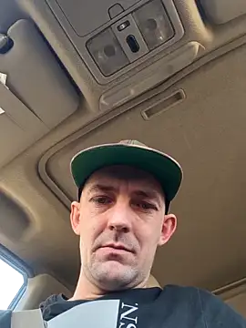 selfsuxxx20 online show from March 11, 2026, 12:11 pm