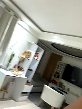 Elie-3 online show from December 17, 2025, 2:06 am