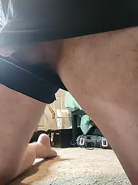 Snapshot of greenman55900 chatting on February 19, 2026, 11:34 pm greenman55900 online show from February 19, 2026, 11:34 pm