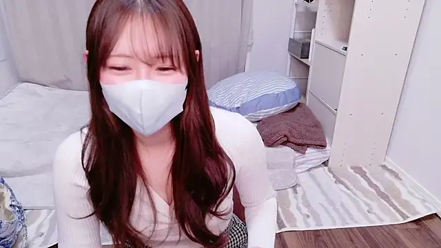 MOEMOE-Q online show from November 27, 2025, 3:25 pm