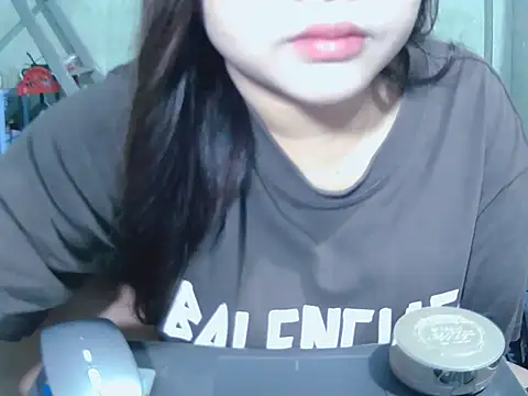 Lily3322 online show from February 27, 2026, 1:16 am