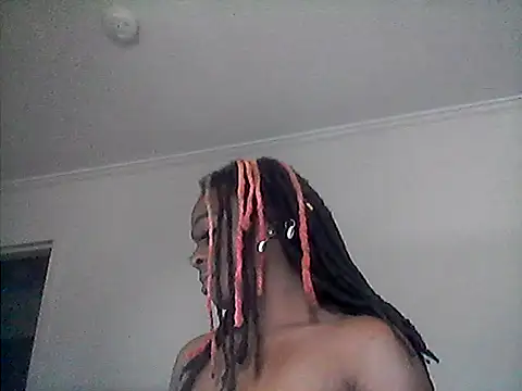 Snapshot of Sunflower_Synns chatting on September 14, 2025, 6:51 pm Sunflower Synns online show from September 14, 2025, 6:51 pm