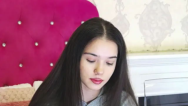 AlexisDevine online show from March 26, 2026, 5:24 am