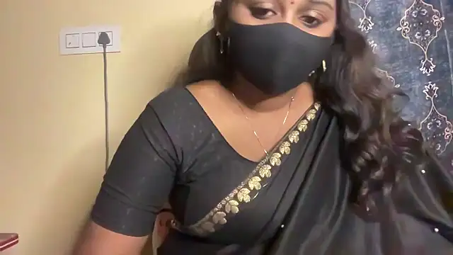 Pavani-Sexy online show from February 20, 2026, 5:57 pm