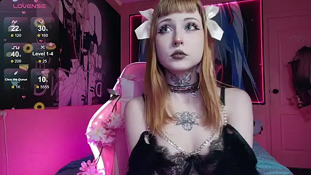 MilkMeSoftly online show from October 9, 2025, 8:23 am