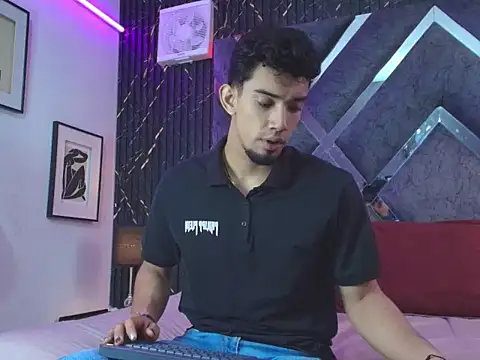 prince arthur77 online show from July 9, 2026, 1:48 pm
