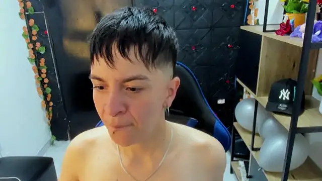  Hannah Hot online show from April 4, 2026, 2:21 am