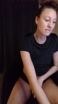 AnneNay online show from April 17, 2026, 3:42 am