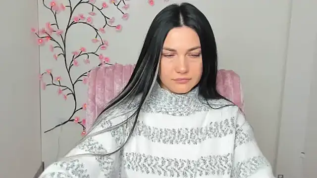 Lune Moon online show from February 17, 2026, 6:54 am