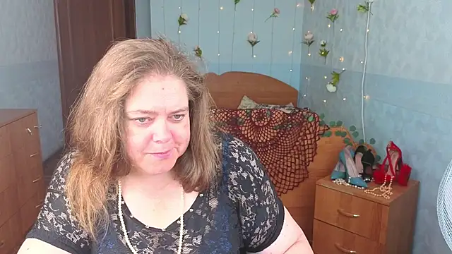 Snapshot of Audrey_Aura chatting on September 9, 2025, 5:07 am Audrey Aura online show from September 9, 2025, 5:07 am