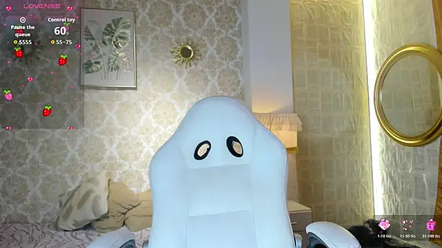 LilyThea online show from March 11, 2026, 7:31 pm