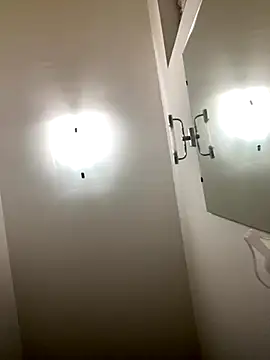 sasatimido online show from September 26, 2025, 4:27 am