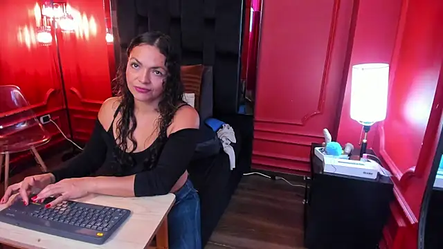 bellarivera  online show from February 13, 2026, 7:10 pm