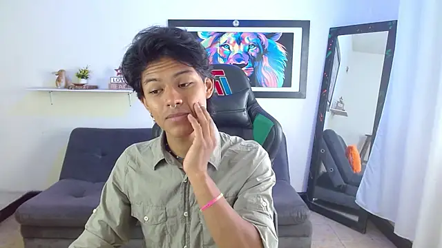 dreyk20 online show from November 12, 2025, 1:44 pm