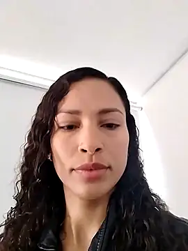 Snapshot of SofiaDelicia chatting on October 18, 2025, 1:56 pm SofiaDelicia online show from October 18, 2025, 1:56 pm