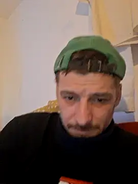 Snapshot of a7ex chatting on December 19, 2024, 1:07 pm a7ex online show from December 19, 2024, 1:07 pm