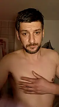 Snapshot of a7ex chatting on January 6, 2025, 1:42 am a7ex online show from January 6, 2025, 1:42 am