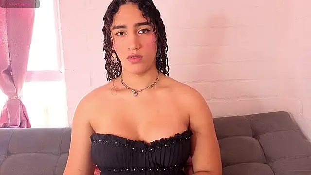 lunagudis online show from December 3, 2025, 2:15 pm