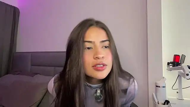 lexie gray2 online show from March 19, 2026, 3:10 am