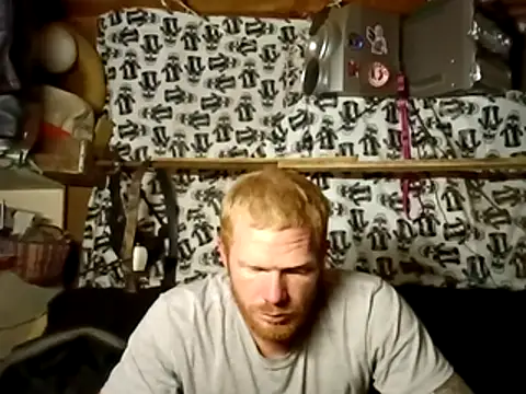 Snapshot of ed31devall chatting on February 2, 2026, 5:50 am ed31devall online show from February 2, 2026, 5:50 am