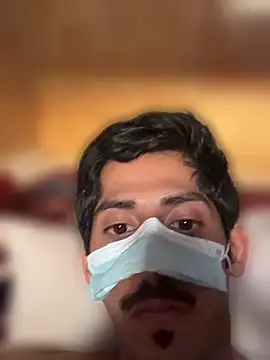 Mioomy 00 online show from April 18, 2026, 3:21 am