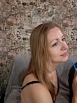 Snapshot of VChelsiV chatting on September 10, 2025, 6:41 pm VChelsiV online show from September 10, 2025, 6:41 pm