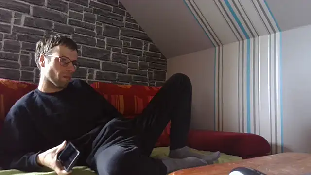 vers92 seb online show from October 3, 2025, 1:41 pm