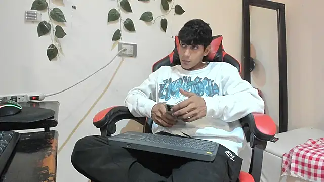 axel rousse2 online show from November 1, 2025, 10:23 pm