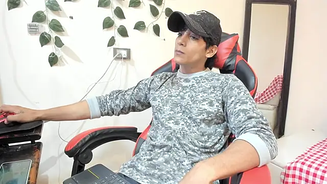 axel rousse2 online show from November 15, 2025, 9:11 pm