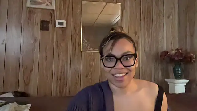 zahrabliss online show from April 18, 2026, 7:58 pm