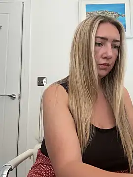 KatrinaTheMilf69 online show from September 9, 2025, 12:05 pm