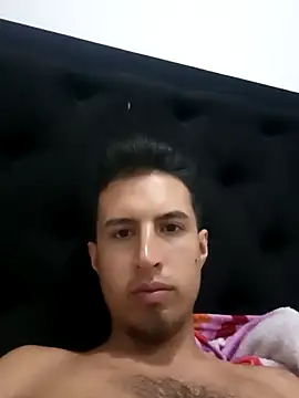 Snapshot of _Fire_boy1 chatting on October 3, 2025, 5:15 am Fire boy1 online show from October 3, 2025, 5:15 am