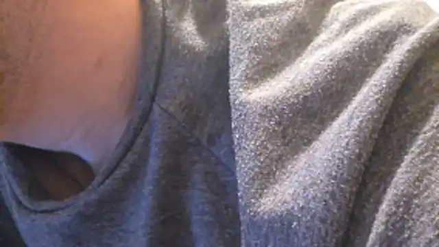 Snapshot of Streetmoney2274 chatting on December 1, 2025, 8:52 am Streetmoney2274 online show from December 1, 2025, 8:52 am