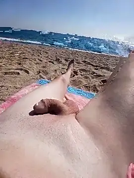 kellyts29 online show from September 15, 2025, 9:42 am