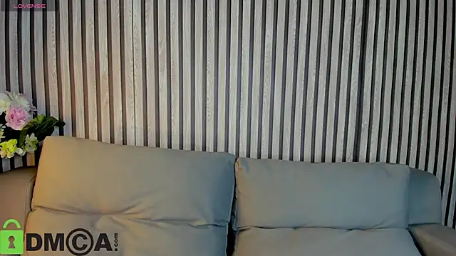 Snapshot of Casey_Sweeet chatting on October 21, 2025, 3:57 pm Casey Sweeet online show from October 21, 2025, 3:57 pm