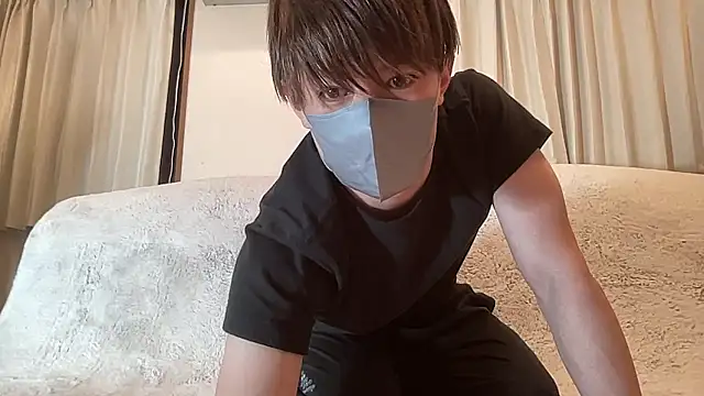 Snapshot of kei0000kei chatting on February 25, 2026, 3:43 pm kei0000kei online show from February 25, 2026, 3:43 pm